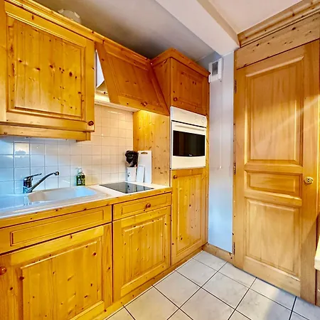 Lejlighed New! Charming 2-bedroom Close To Lifts Courchevel
